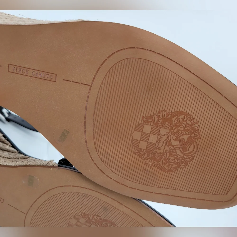 NWOT Vince Camuto 8 1/2 RUNS LARGE Adjustable Espadrille Wedge Sandals 8